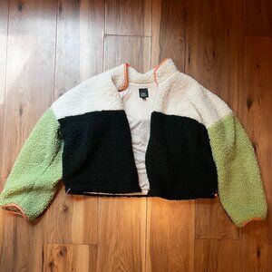 Colorblock Cropped Fuzzy Jacket